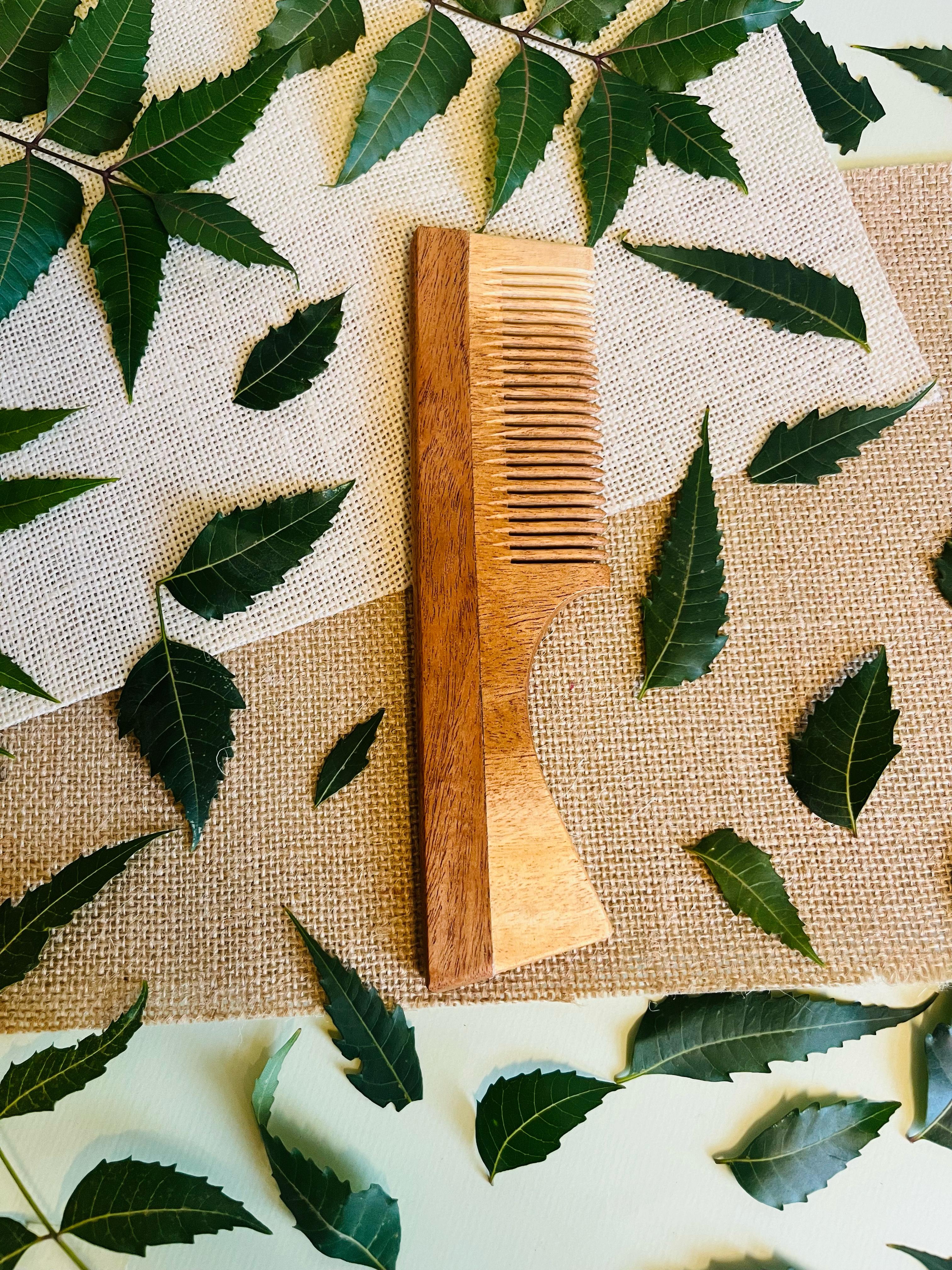 Kacchi Neem Handle Comb - Pack of 1 Kacchi Neem Handle Comb - Pack of 1